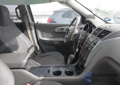 2010 Chevrolet Traverse Ls z USA, uszkodzony, nr VIN 1GNLREED6AJ263575